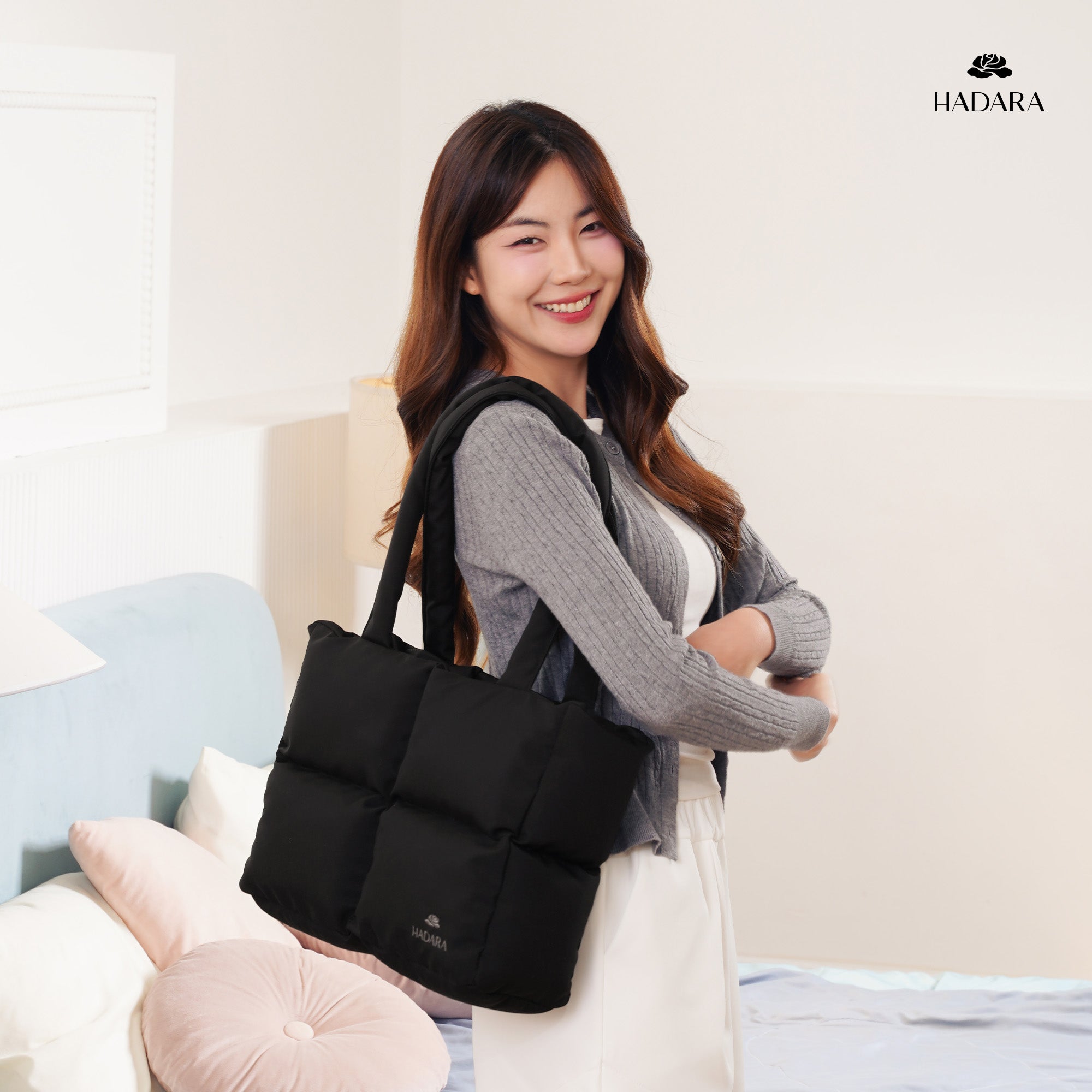 Moment Series Pillow Bag